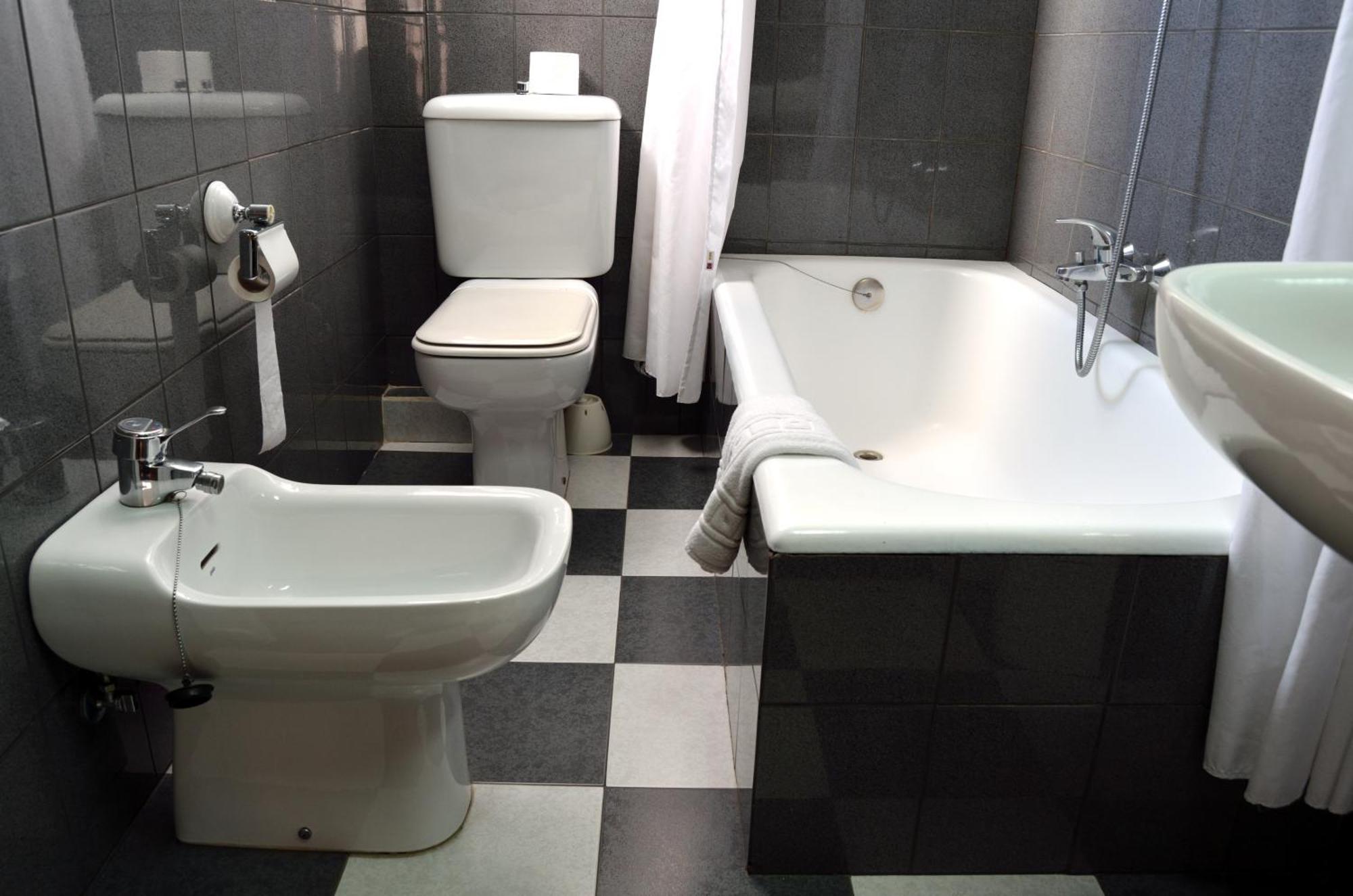 Hostal Cortes Cuenca Kültér fotó